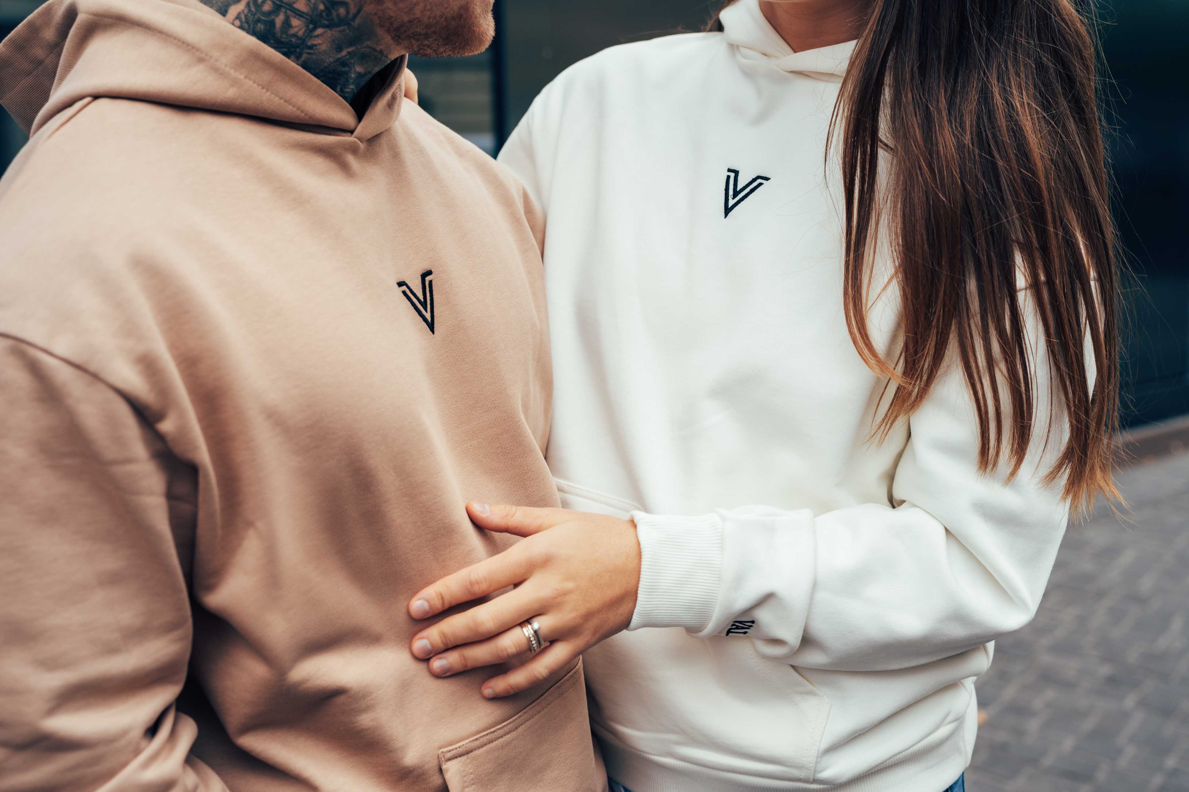 Never Look Back - Hoodie Weiß