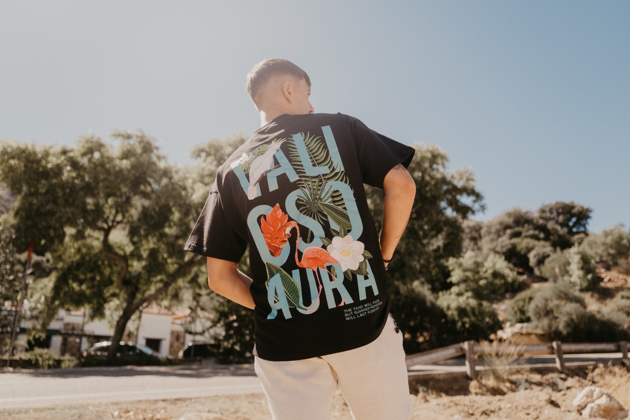 Valioso AURA with Back Print Black